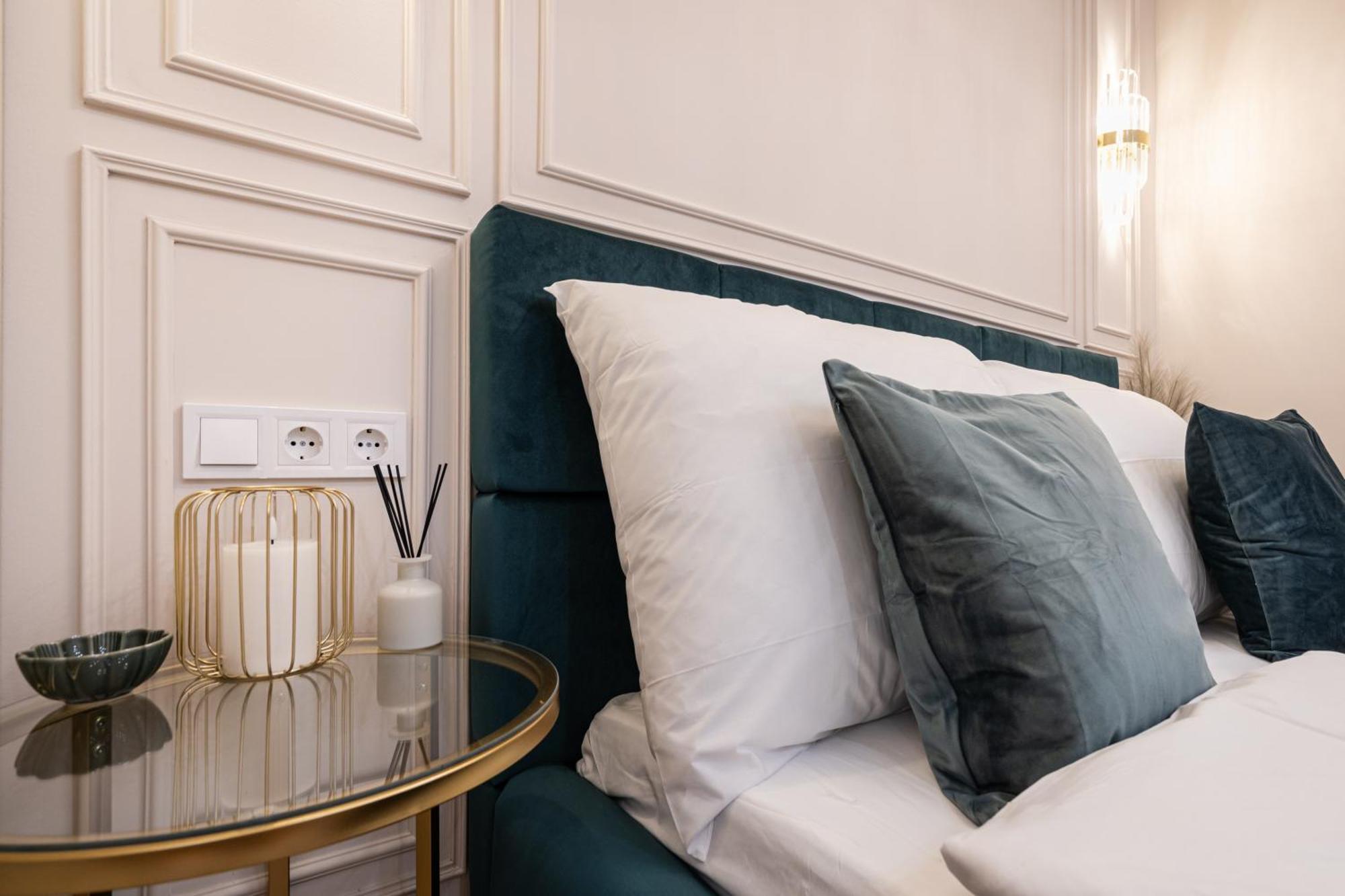 Kiraly 33 - Hidden Gem - Best Location By Bqa Budapest Ngoại thất bức ảnh