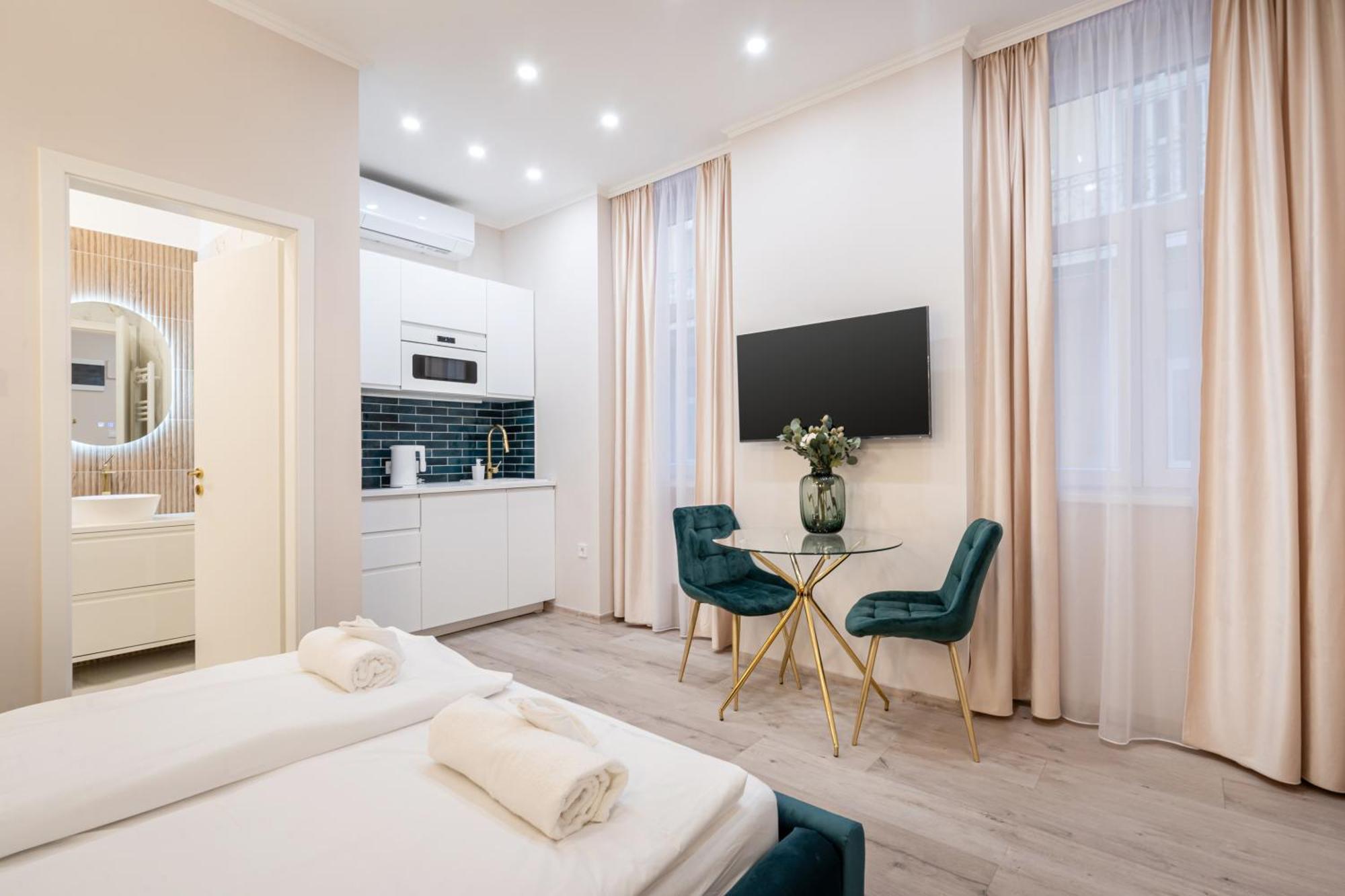 Kiraly 33 - Hidden Gem - Best Location By Bqa Budapest Ngoại thất bức ảnh